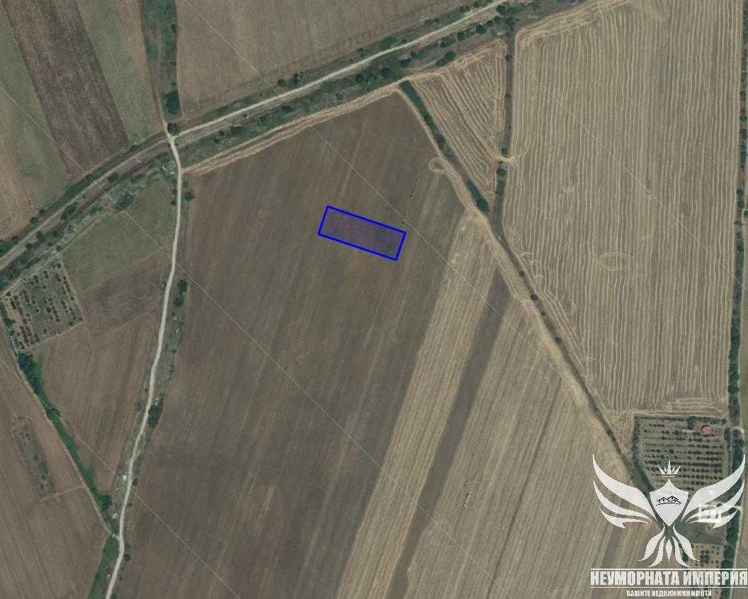 Продавам земя 3000кв.м. в гр.Асеновград местност Чукуртарла