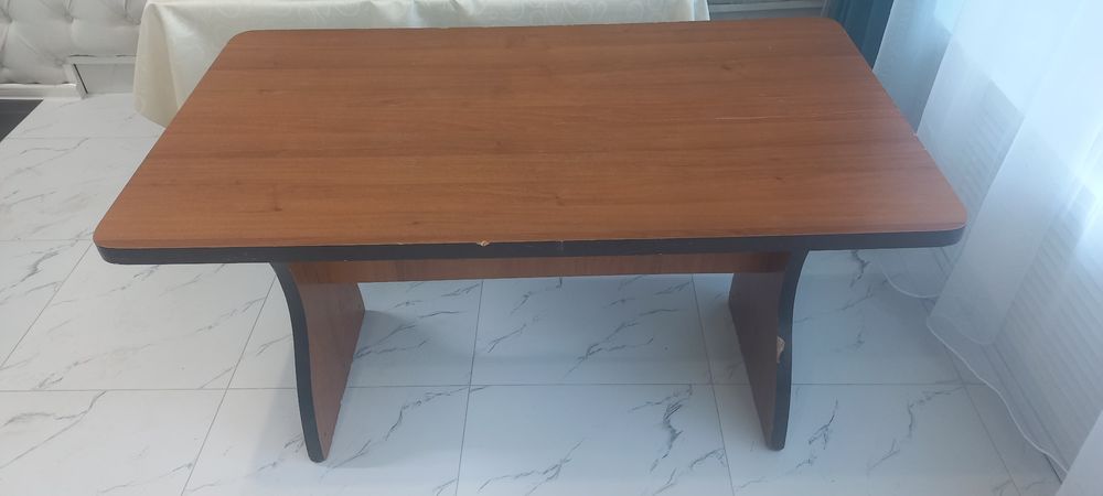 Столы для кафе, столовой