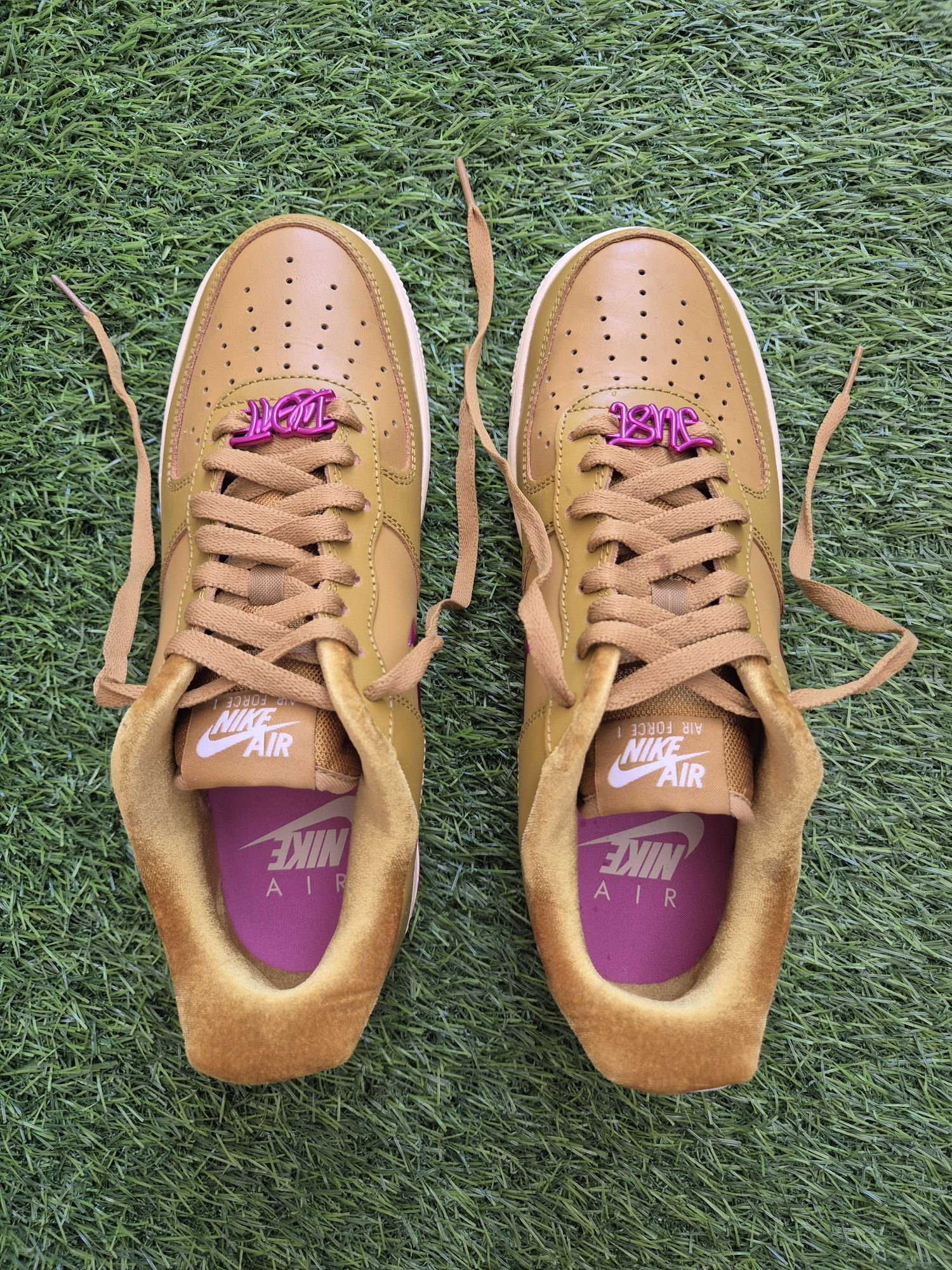 Дамски маратонки Nike, Adidas