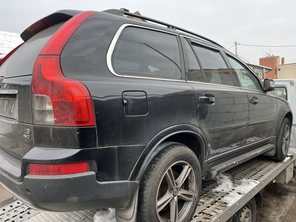 Volvo XC90 D5 на части