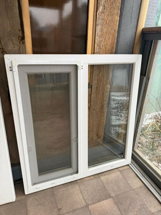 Продам пластиковое окно