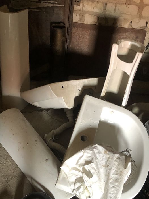 Раковина 3 комплект бу состояние хорошая почти новая