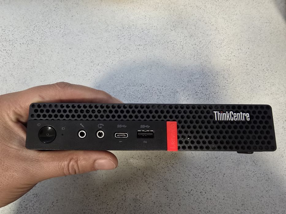 Mini PC calculator Lenovo i3 Gen 8 ca nou.