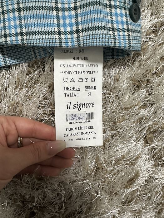 Sacou barbatesc.