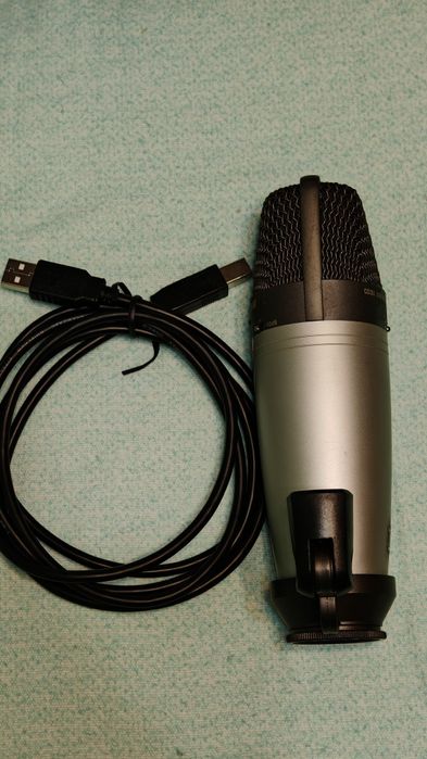 Microfon studio Samson CO3U