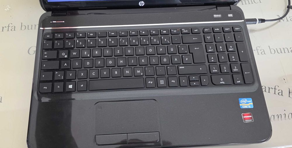 Laptop core i3 - Hp Pavilion G6 - functional,instalat perfect