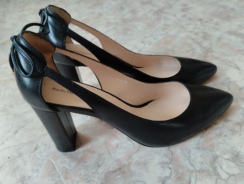 Продам туфли.39 размер.*Разная обувь.*