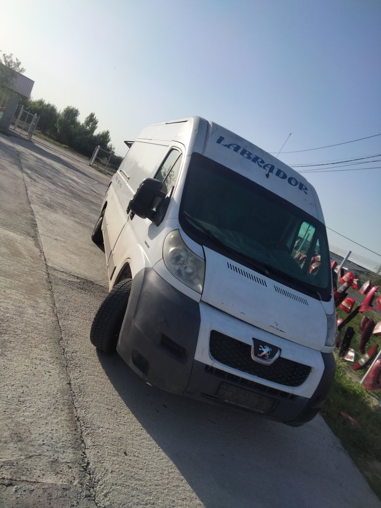 Dezmembrez Peugeot boxer 2008 2.2 hdi