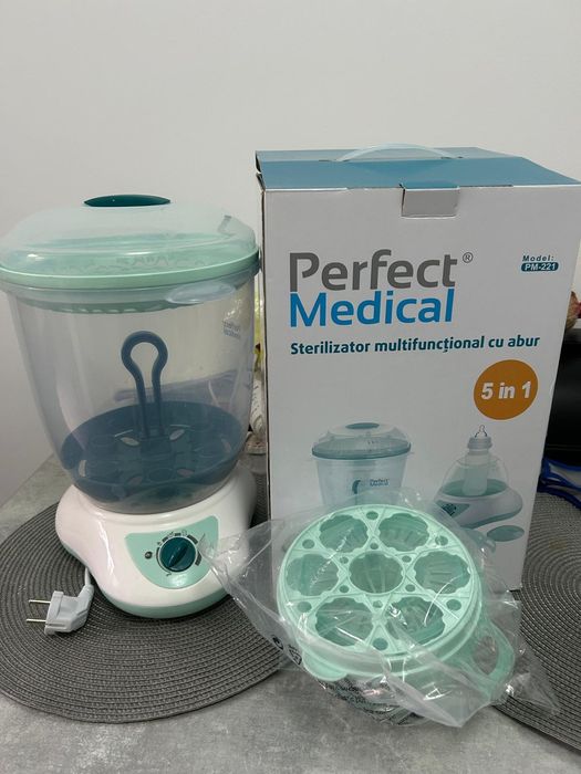 Sterilizator biberoane multifuncțional cu abur Perfect Medical
