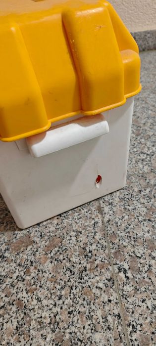 Cutie RRS universala pentru baterie