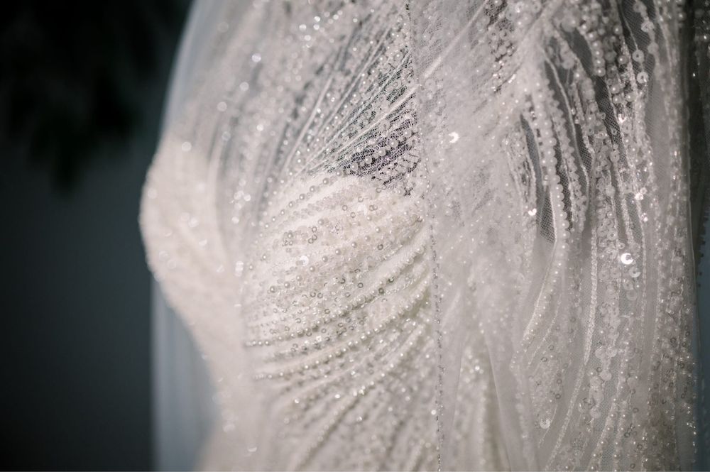 Vand rochie de mireasa cu trena