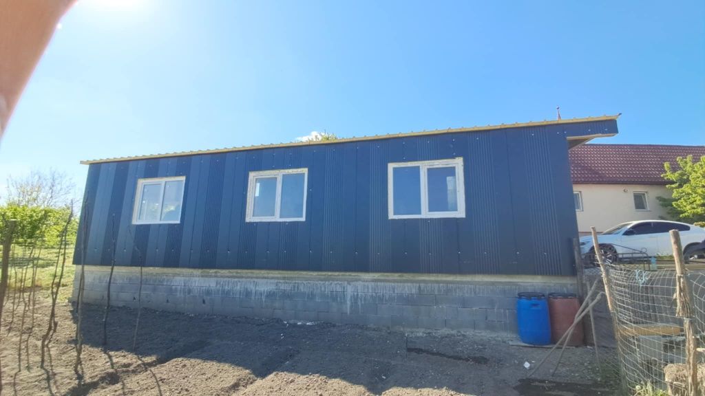 Panouri Sandwich - Îți construim un garaj atât de bun, că o să-ți vină