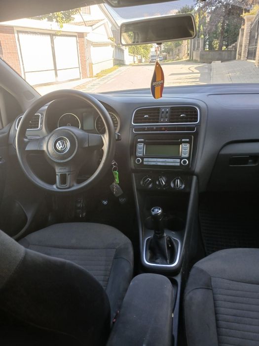 Vând Volkswagen Polo