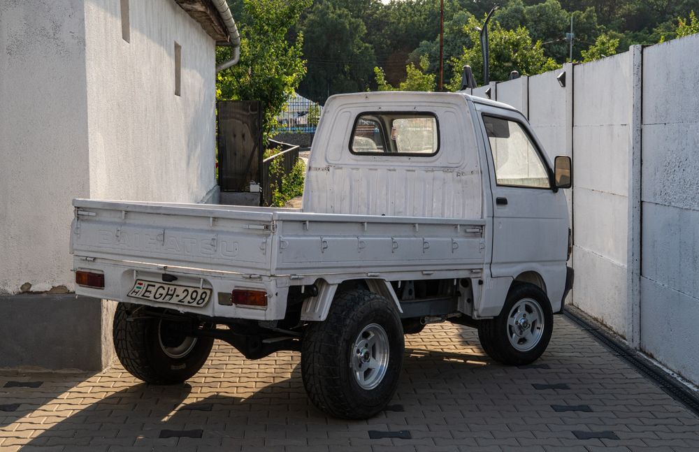 '93 Daihatsu Hijet Pickup Kei Truck