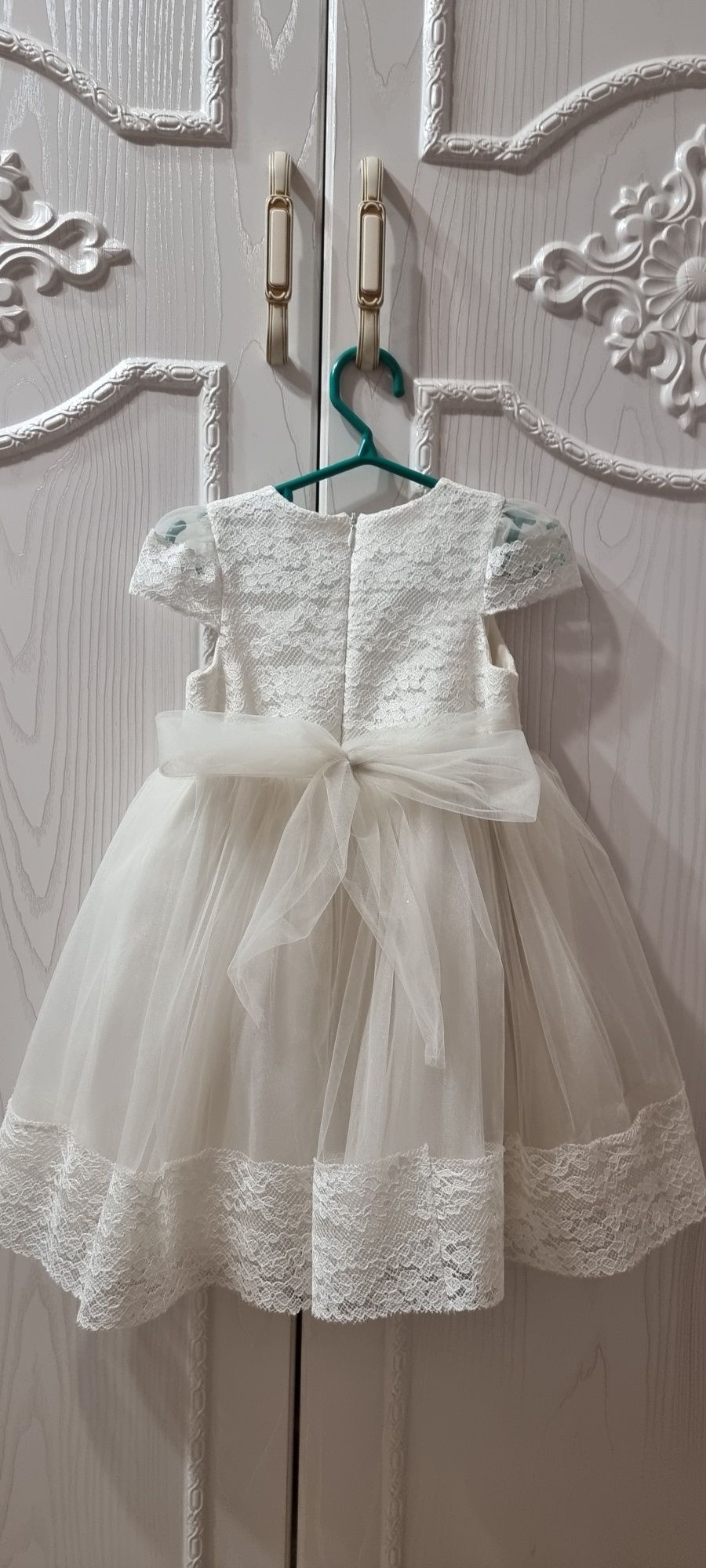 Продаётся красивое детское платье 1-2 года
