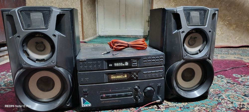 Muzikalniy sentr Aux li