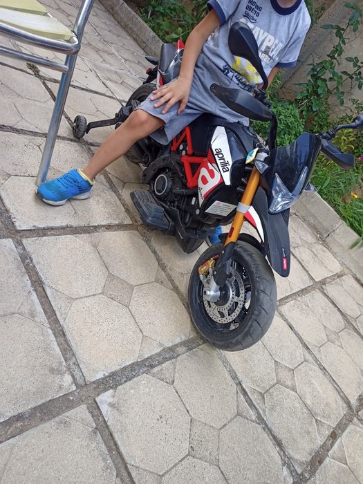 Електрически детски мотор Aprilia