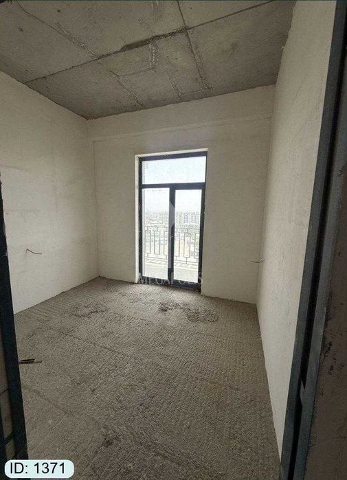 Buhara cityda 2 xona  karobka kvartira sotiladi №1371