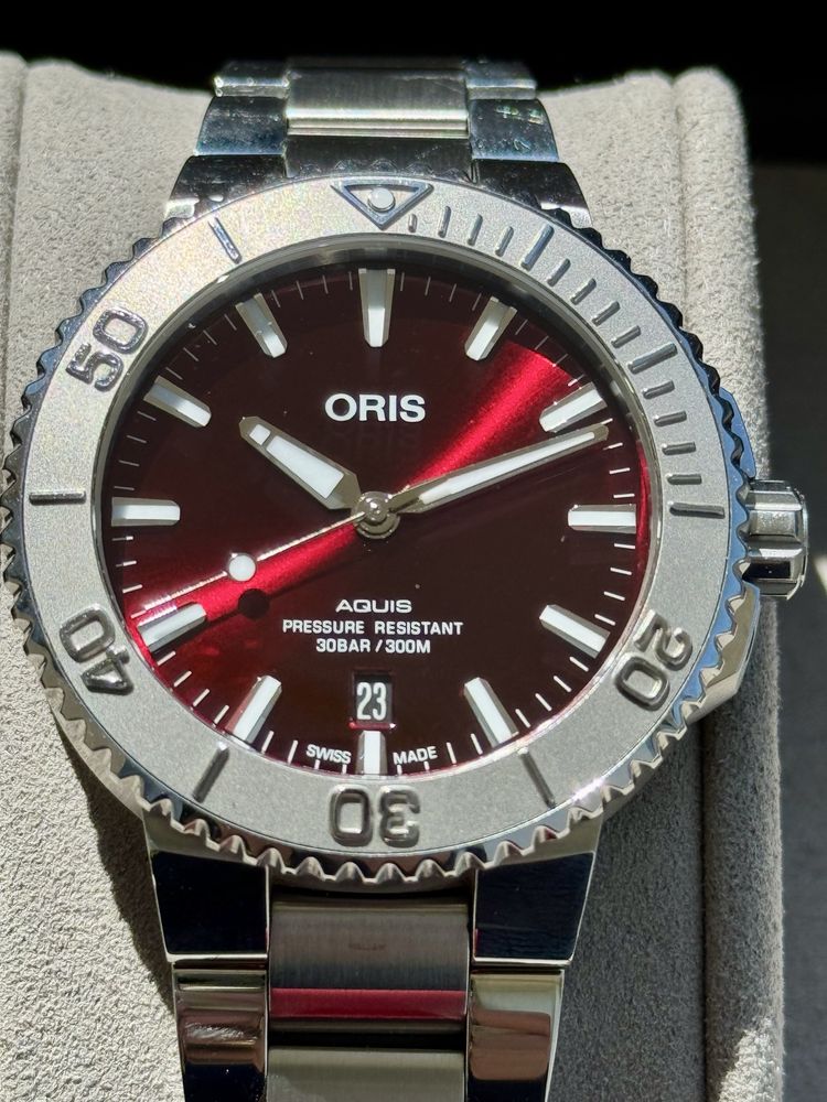 ORIS Aquis date taste