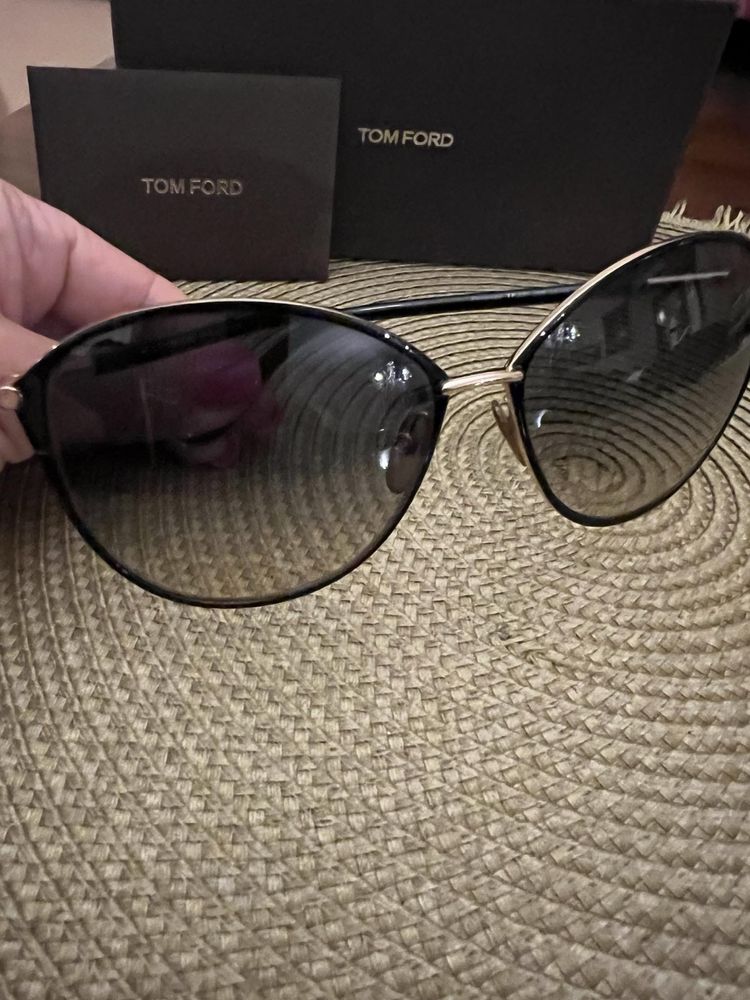Оригинални  слънчеви очила.Tom Ford