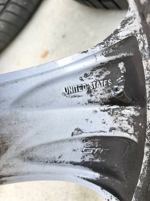 4 бр. Лети джанти с гуми Х5