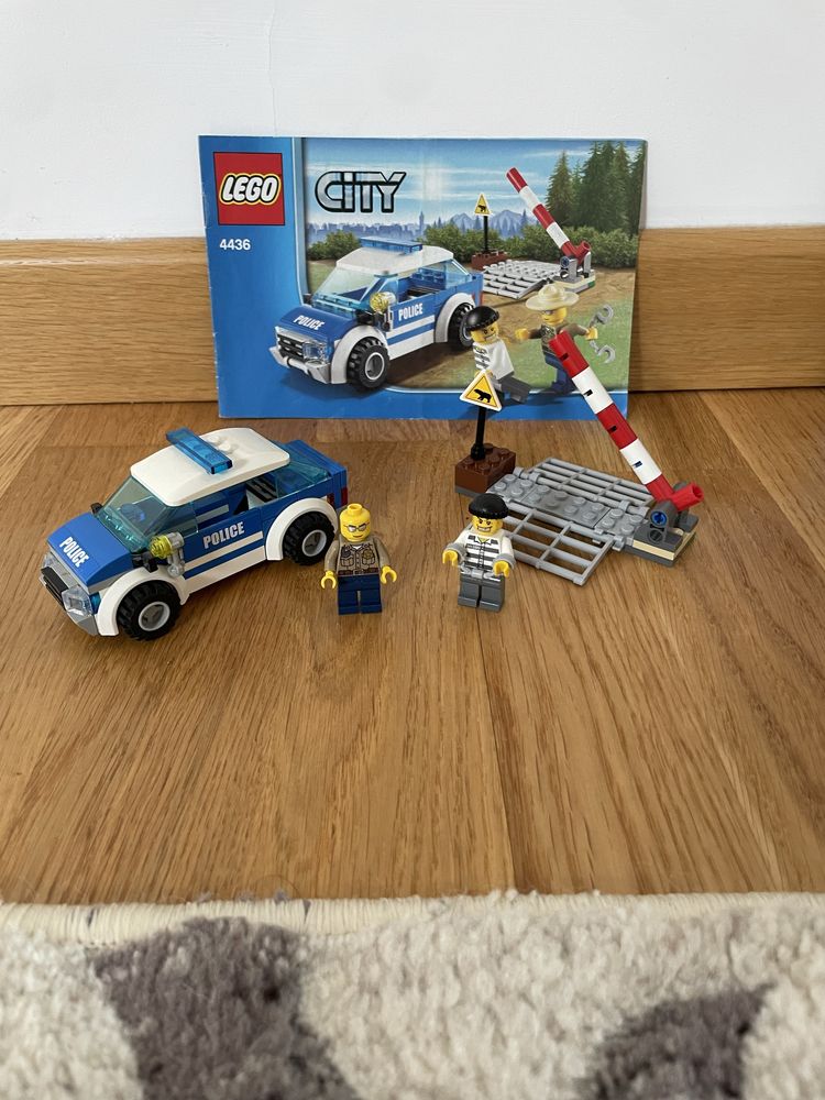 Lego CITY 4436 Mașină de poliție