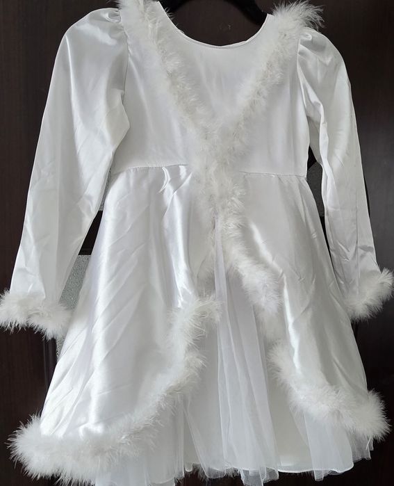 Rochita fulg de nea, marimea 134-140