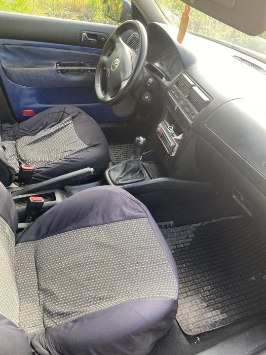 De vânzare golf 4‼️