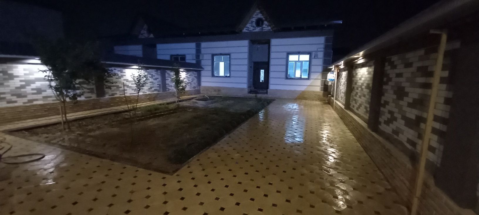 Уй сотилади Сергилида