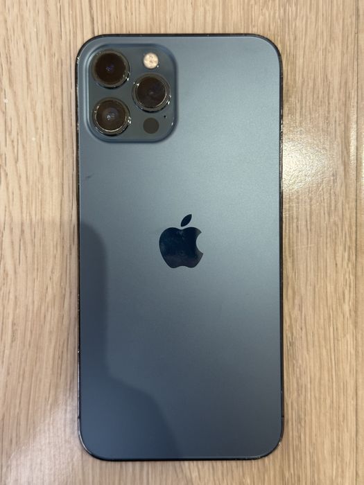 Iphone 12pro max в идеальном состояний Айфон