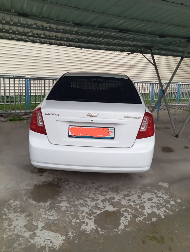 Chevrolet lacetti 1.8