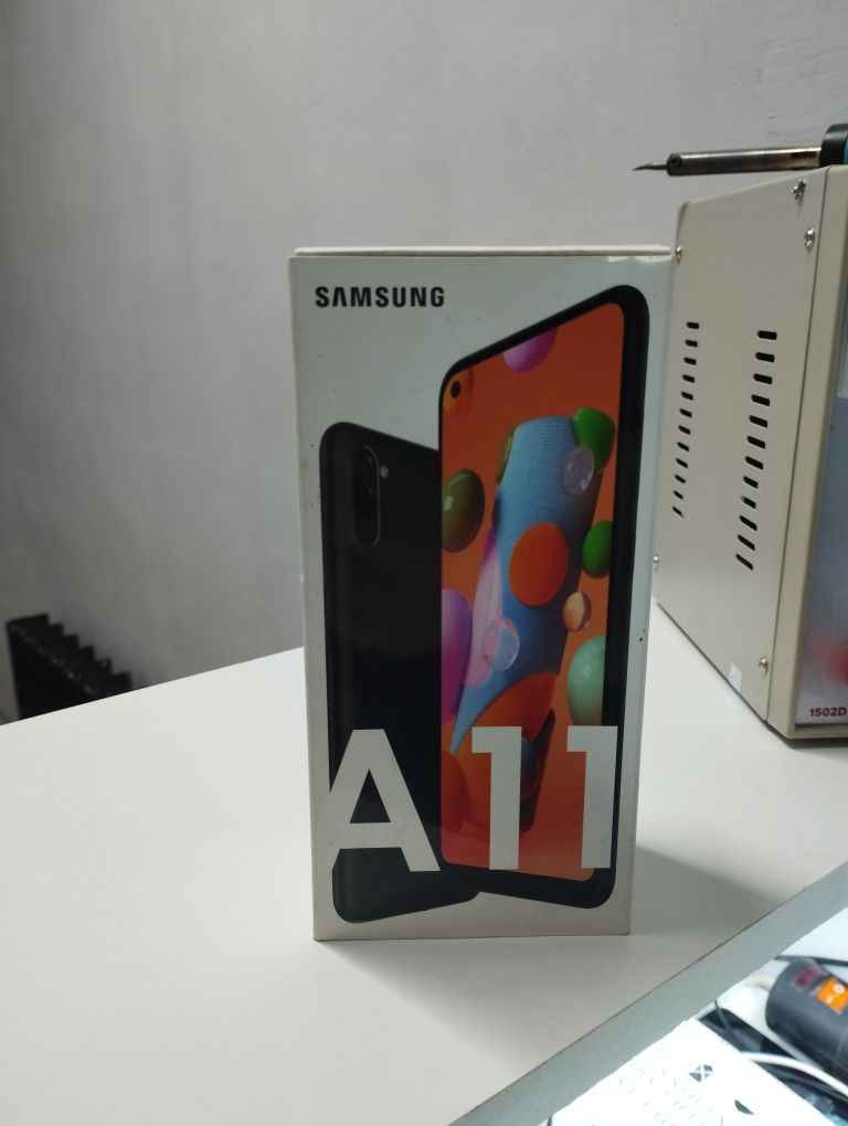 Продам Samsung A11 в отличном состоянии