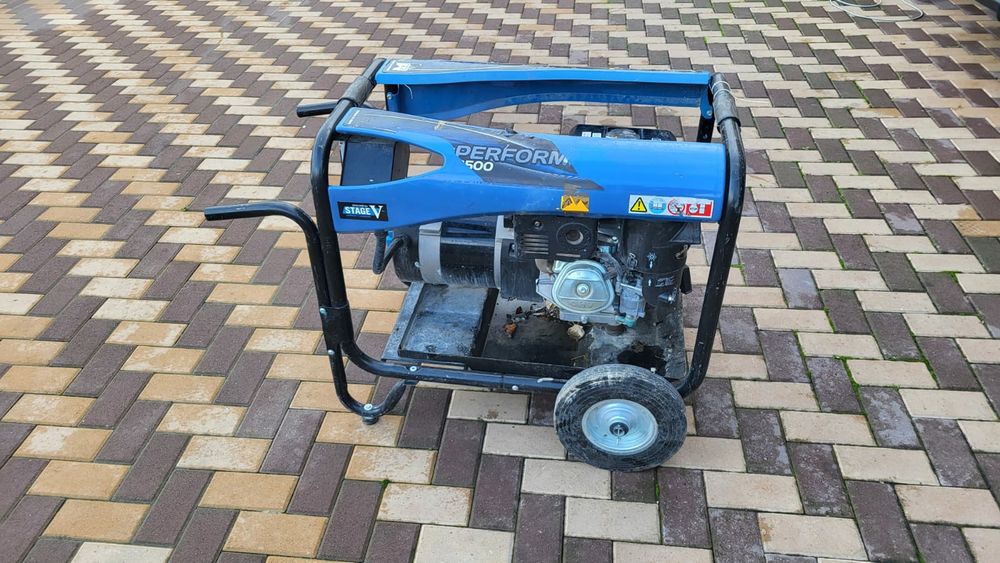 Generator de curent profesional Kohler SDMO