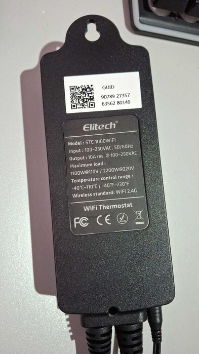 Termostat Elitech, WiFi, cu senzor, control temperatura si umiditate