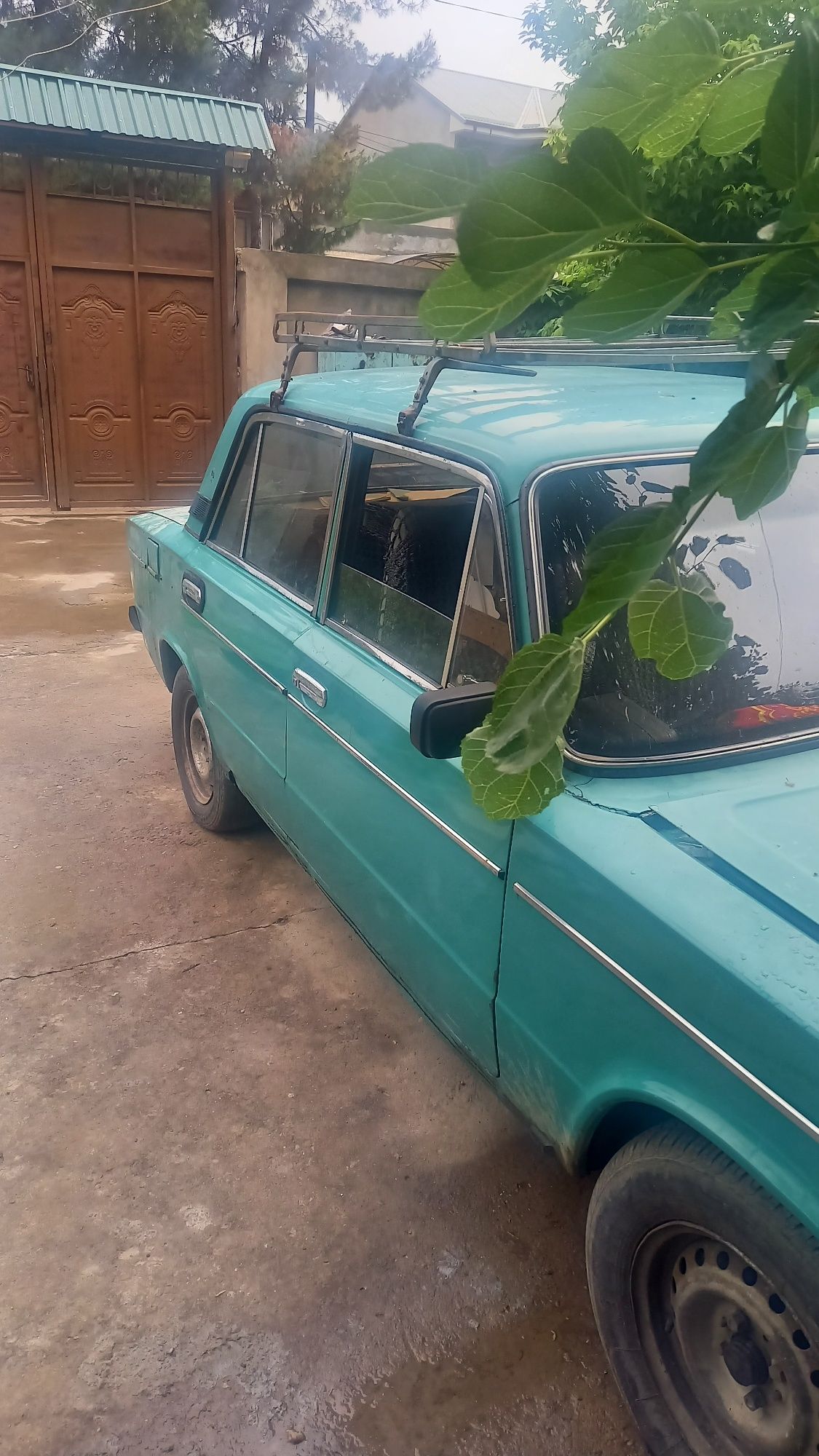 Vaz 2106 sotiladi