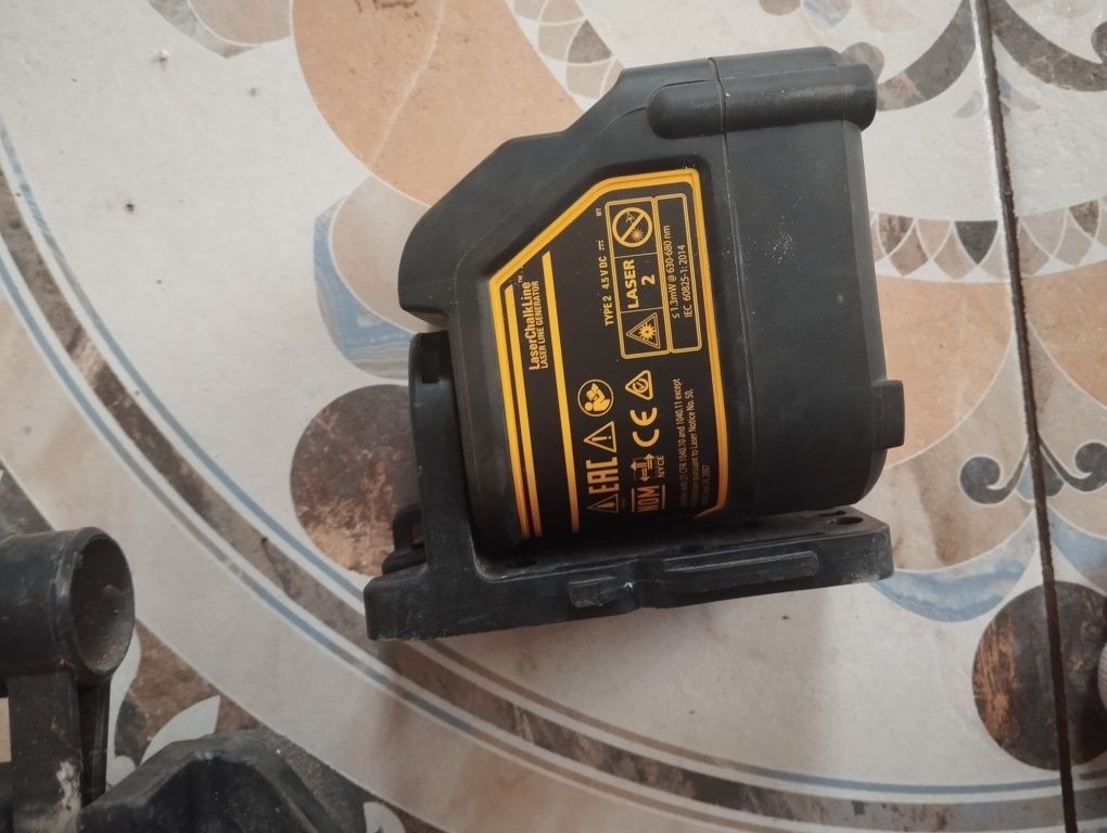 Vând Laser Dewalt