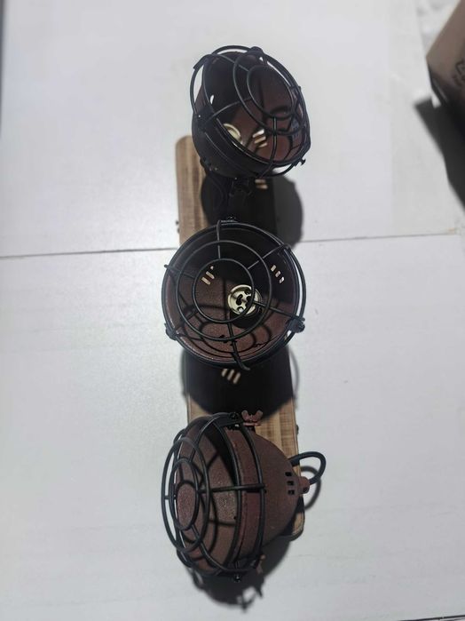 Plafoniera tavan lemn-metal vintage