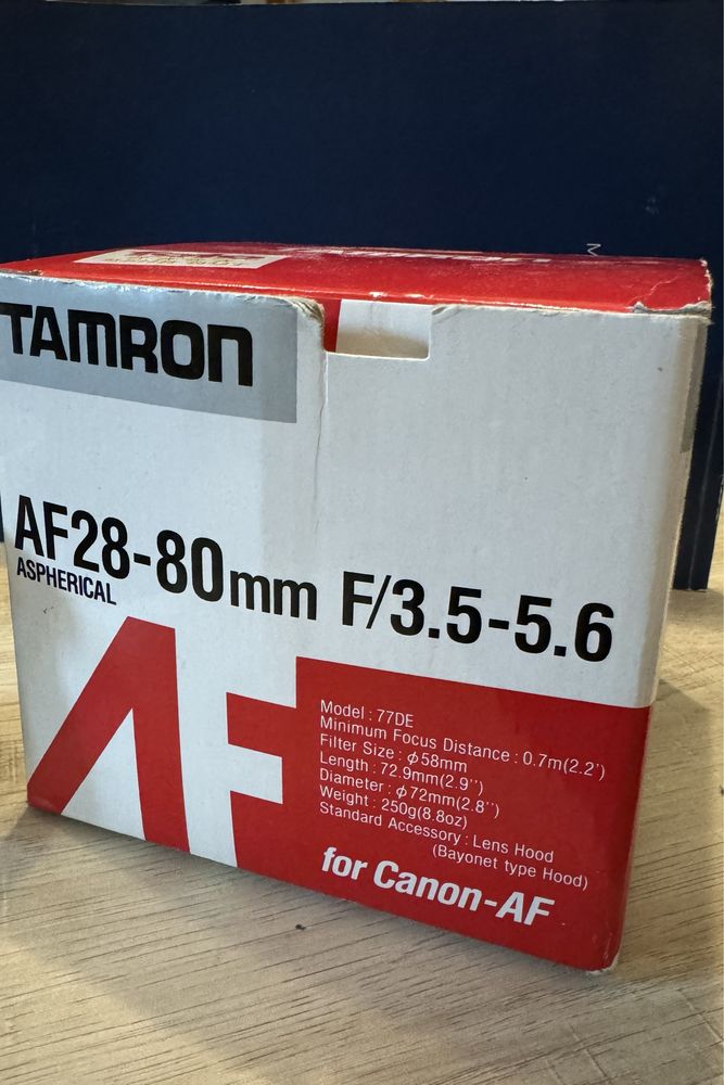 Obiectiv Tamron 28-80 f/3.5-5.6 pt canon EF parasolar + filtru UV Hama