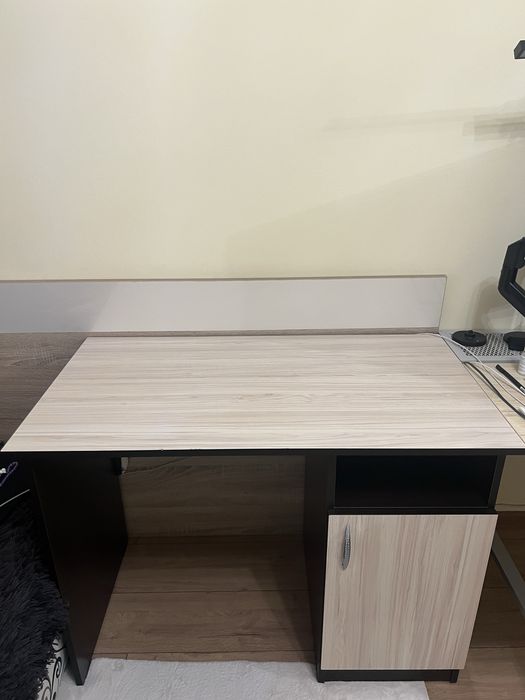 Детско бюро с шкаф