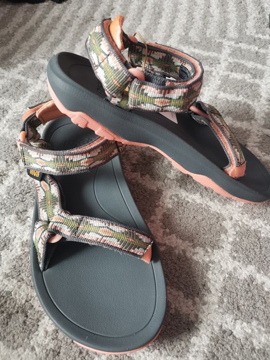 Нови детски сандали TEVA - 32 номер