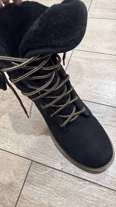 Таза былғары әйел  етігі. Жап-жаңа күйінде