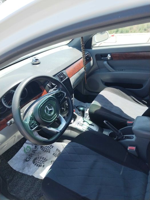 Срочна сотилади Lacetti 1.6