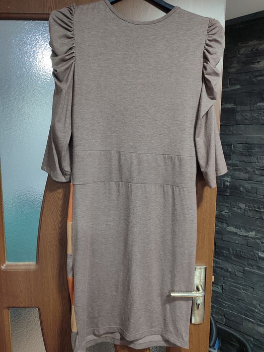 Rochie maro,mărimea 42,purtata de câteva ori