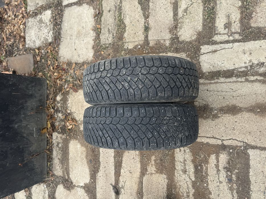 Зимние шипованые пара