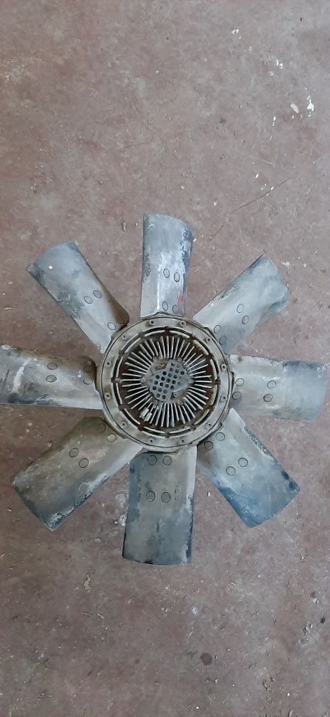 Vascocuplaj cu ventilator pentru radiator apa autocar Scania din 1998