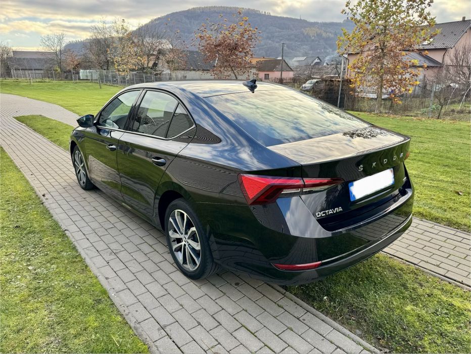 Skoda Octavia 07/2022 automata