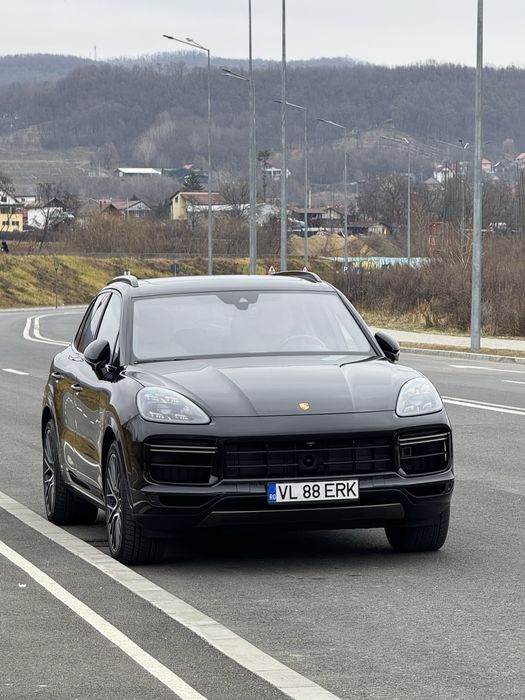 Porsche Cayenne S / Paket GTS