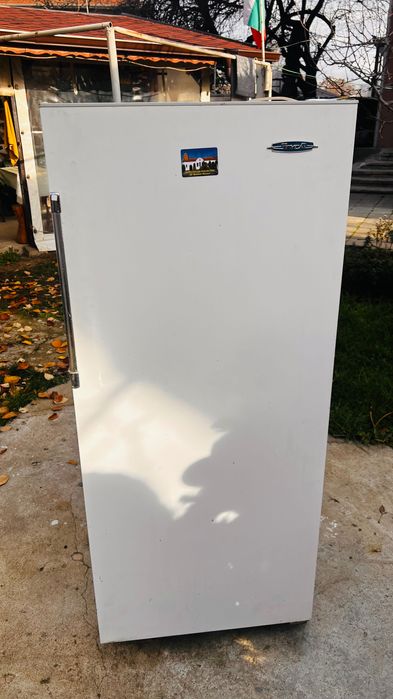 Хладилник с фризер ЗИЛ работещ