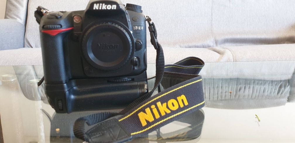 Nikon D7000 DSLR