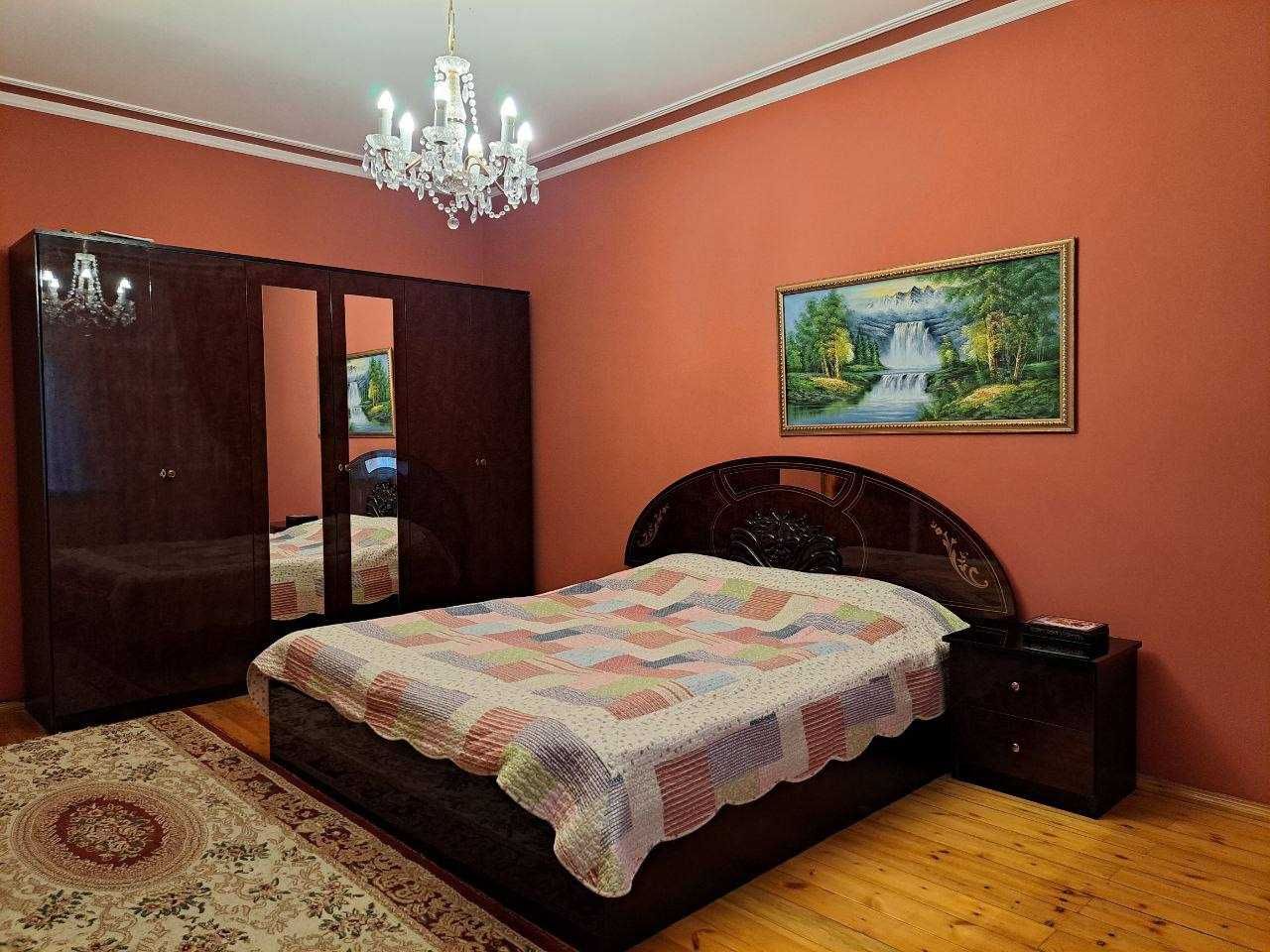 Госпитальный кафе Анор банковский дом 4-комн 4/9 165 м² ремонт меб/тех